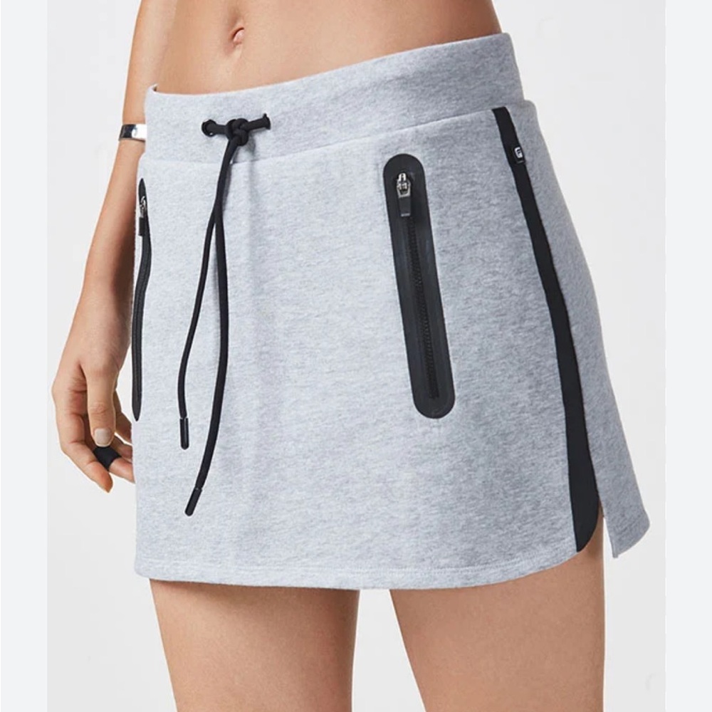 Fabletics Amara Skirt - image 1
